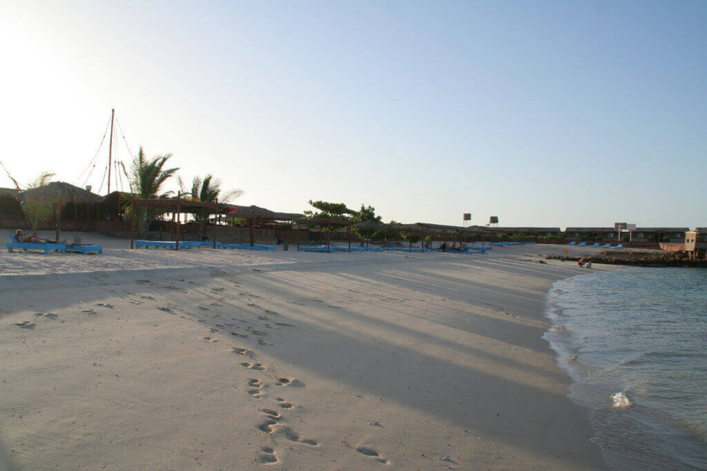 oman-rundreise-strand-badeverlängerung-buchen-reisespezialist-oman-orient