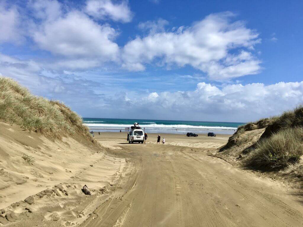 miles-beach-neuseeland-nordinsel-rundreise-autoreise-airbnb-reiseblog-reisebüro-sicher-reisen