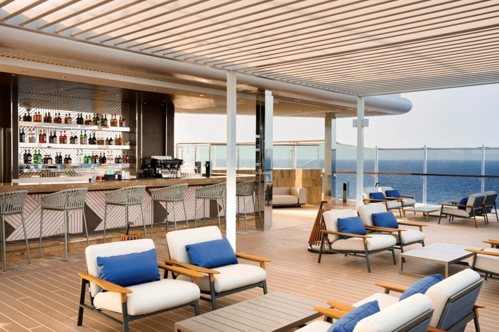 luxus-explora-journeys-cruise-schiff-kreuzfahrt-sky-bar