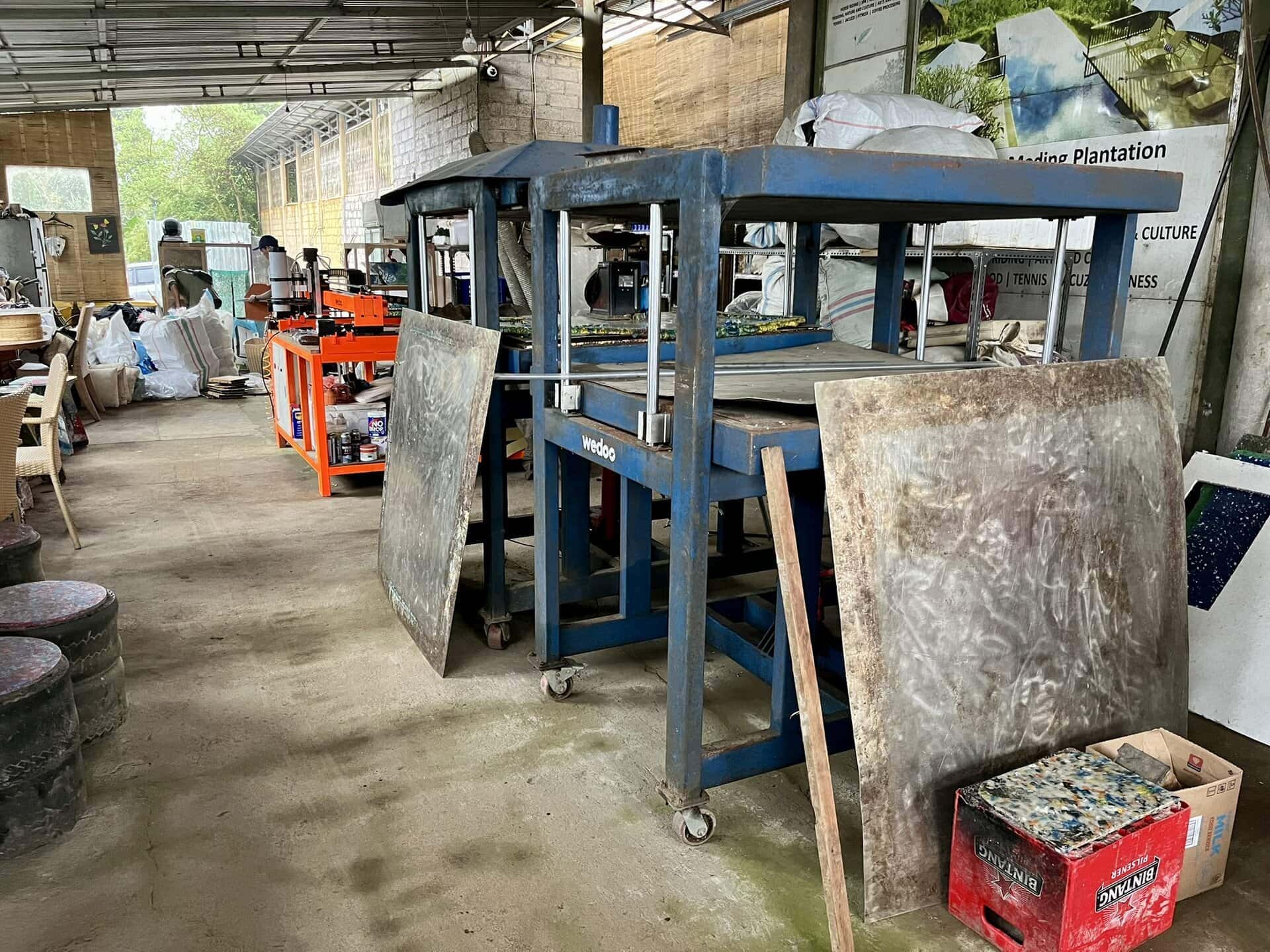 bali-indonesien-urlaub-norden-nordwesten-insel-sonne-strand-meer-aussicht-handwerk-hotelwerkstatt-reiseblog