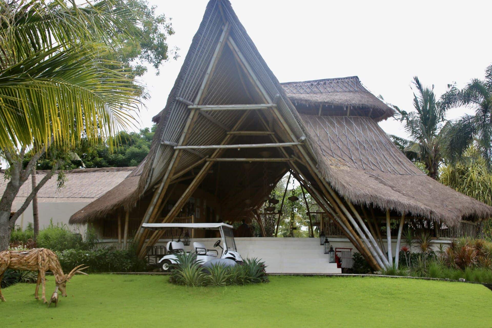 bali-indonesien-urlaub-norden-nordwesten-insel-sonne-strand-meer-zelthuette-reiseblog