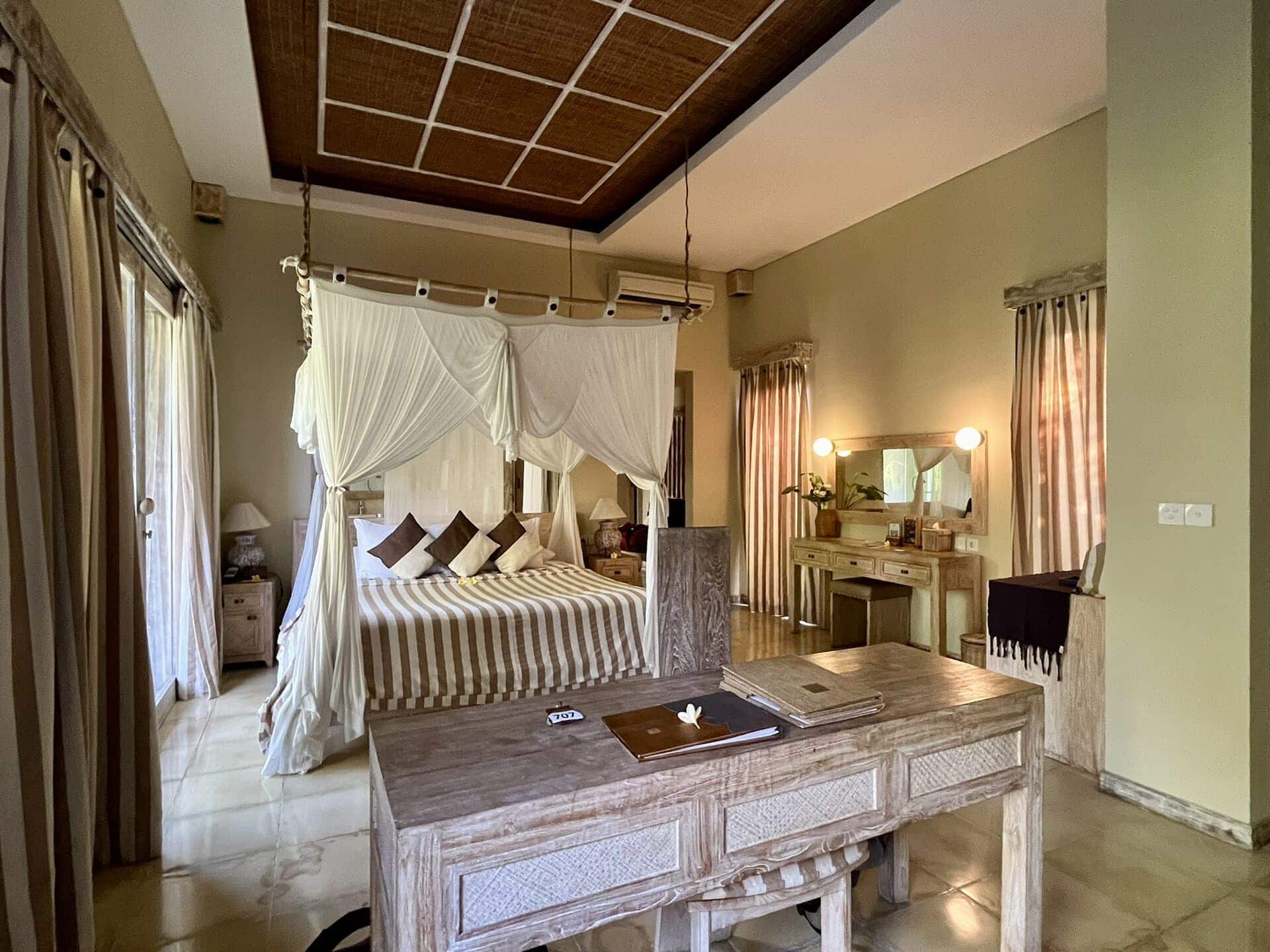 bali-indonesien-urlaub-norden-nordwesten-insel-sonne-strand-meer-zimmer-reiseblog