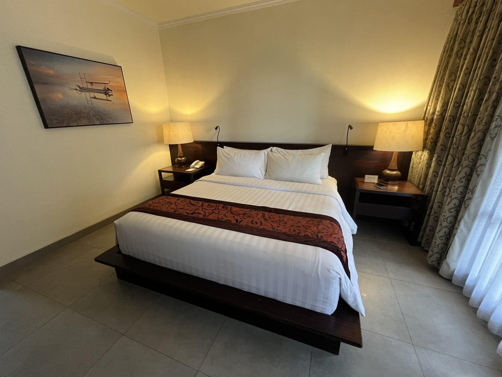 bali-indonesien-urlaub-sueden-suedosten-insel-sonne-strand-meer-sanur-nusa-penida-bett-reiseblog