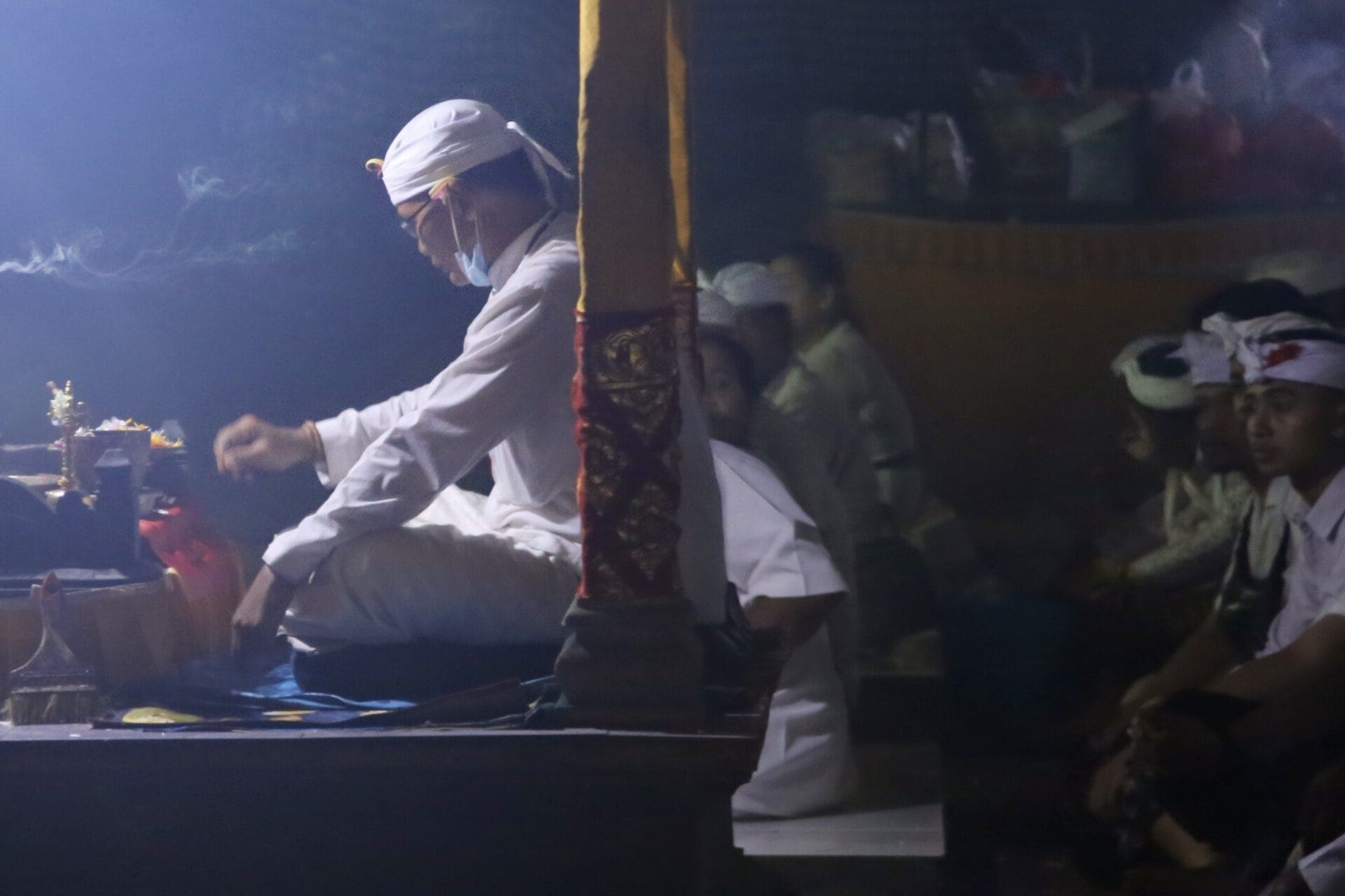 bali-indonesien-urlaub-sueden-suedosten-insel-sonne-strand-meer-sanur-nusa-penida-glaube-religion-reiseblog