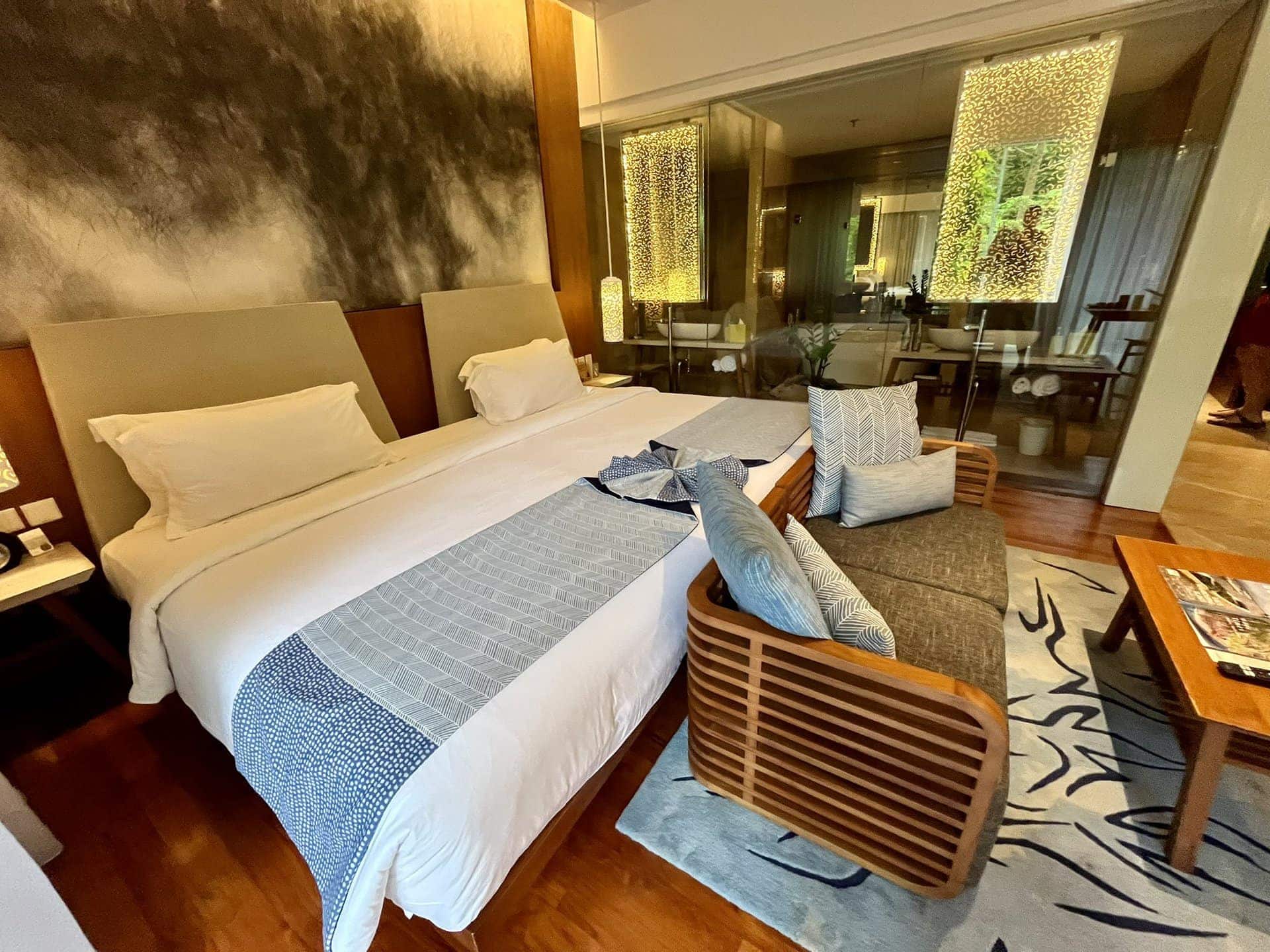 bali-indonesien-urlaub-sueden-suedosten-insel-sonne-strand-meer-sanur-nusa-penida-hotelzimmer-2-reiseblog