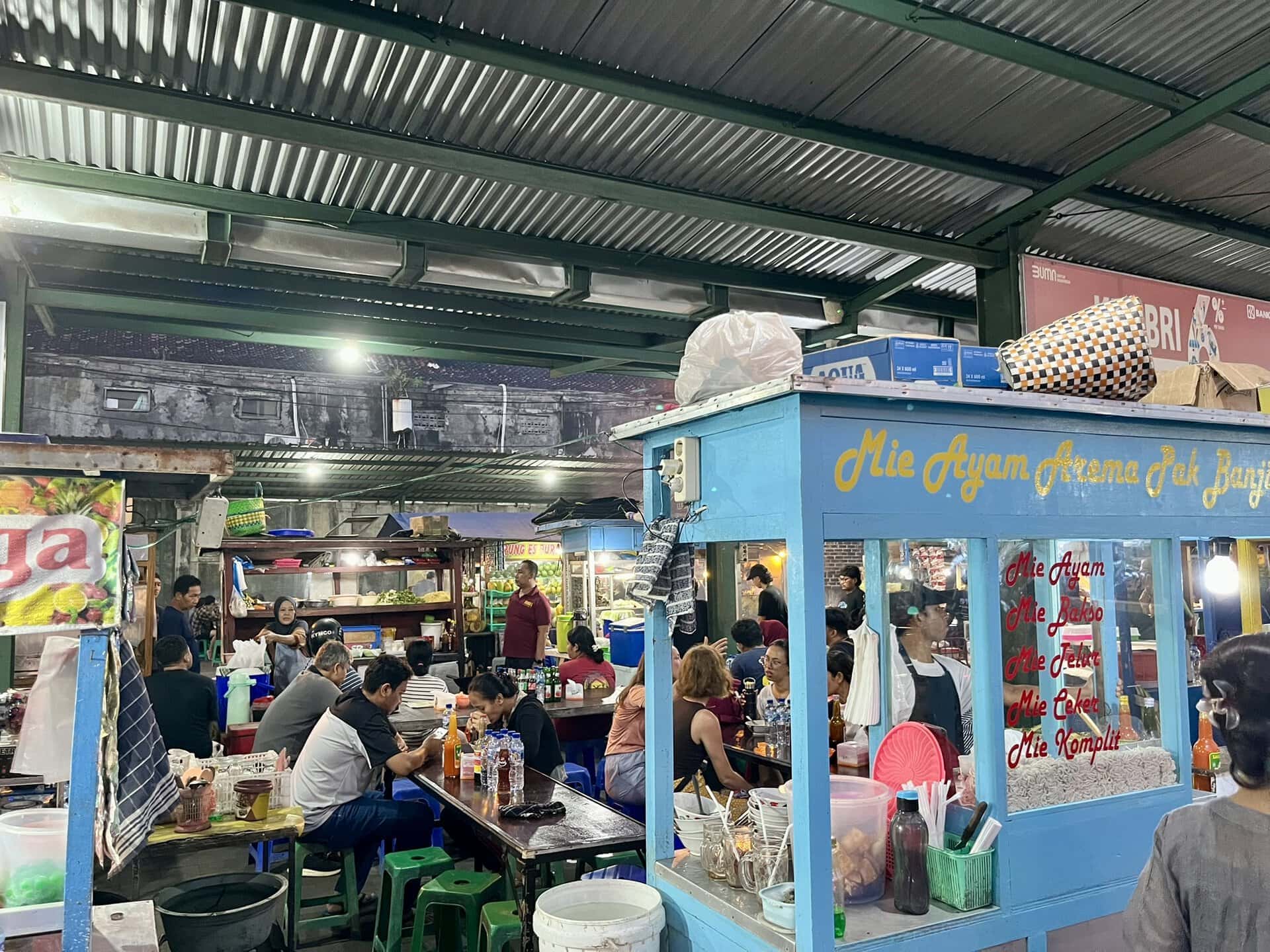 bali-indonesien-urlaub-sueden-suedosten-insel-sonne-strand-meer-sanur-nusa-penida-kiosk-reiseblog