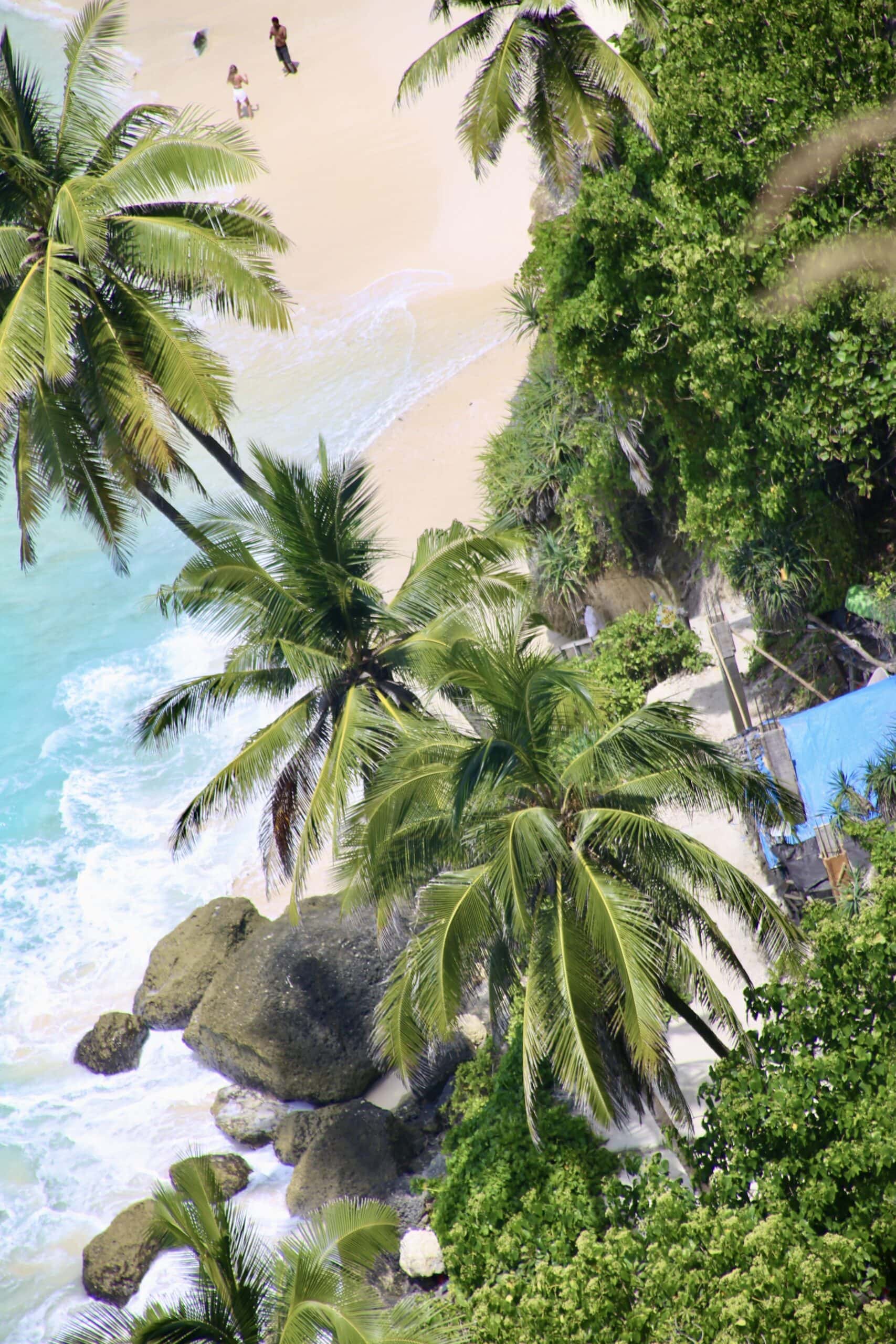 bali-indonesien-urlaub-sueden-suedosten-insel-sonne-strand-meer-sanur-nusa-penida-palmenbucht-reiseblog