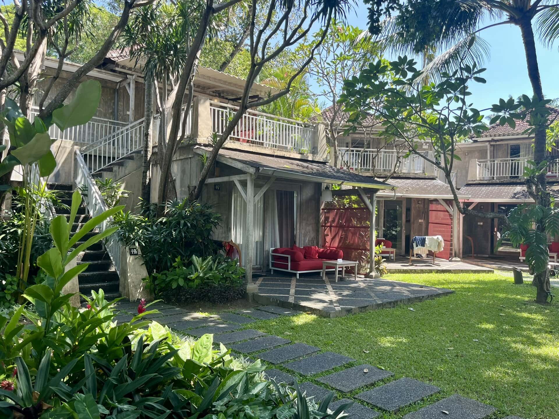 bali-indonesien-urlaub-sueden-suedosten-insel-sonne-strand-meer-sanur-nusa-penida-veranda-reiseblog